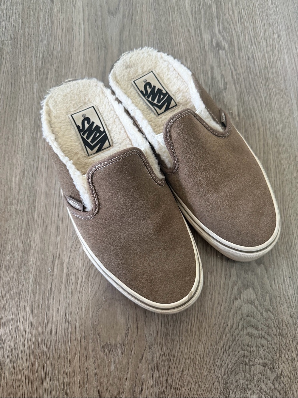 Vans Womens Size 8 Slip-On Green, Brown, and Cream - Picture 2 of 5